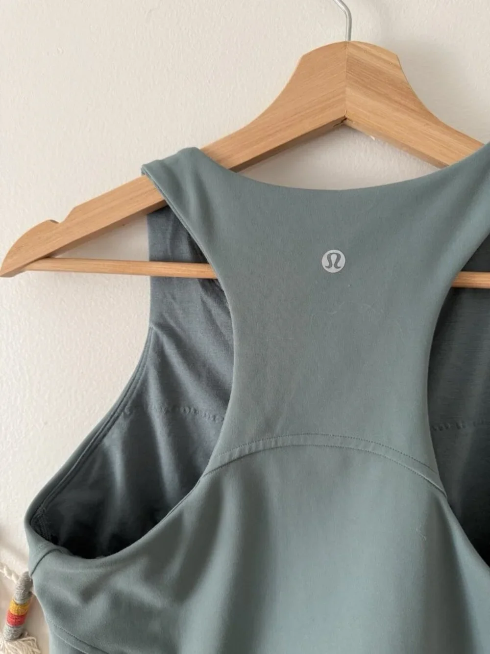 Lululemon Invigorate Training Tank Top Tidewater Teal Run Outdoor Pilates Yoga 8